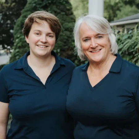 Kacey Carbonari Headshot