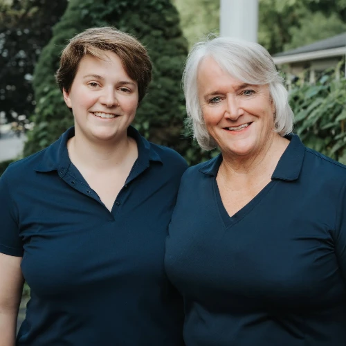 Kacey Carbonari Headshot